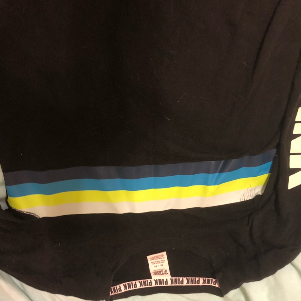 Vs Pink crop sweater